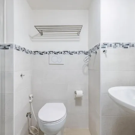 Functional X5 In The Heart Of Apartment Catania